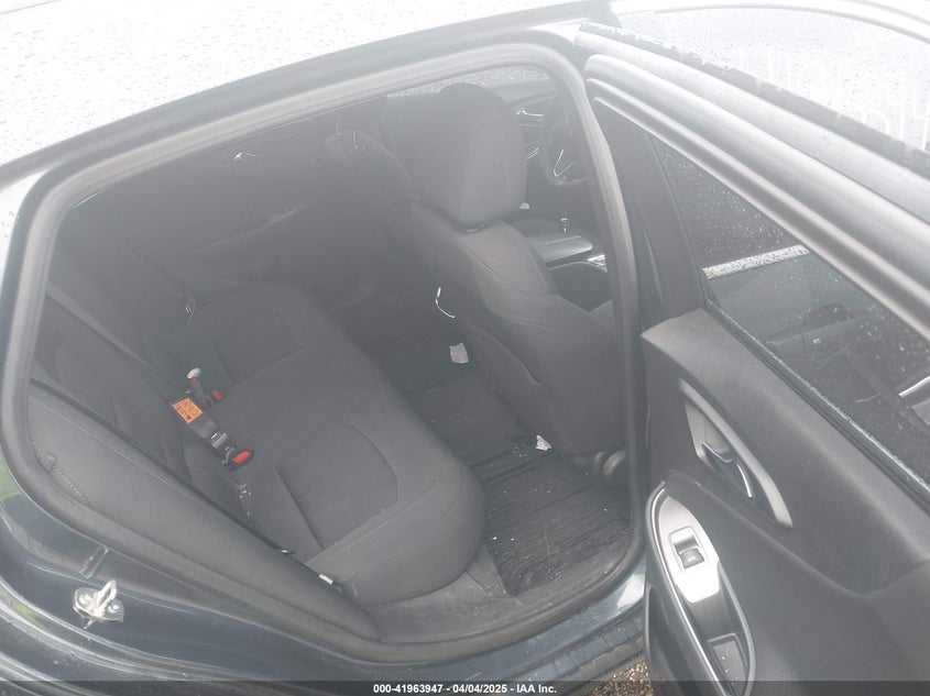 2020 CHEVROLET MALIBU VIN: 1G1ZD5ST4LF083166
