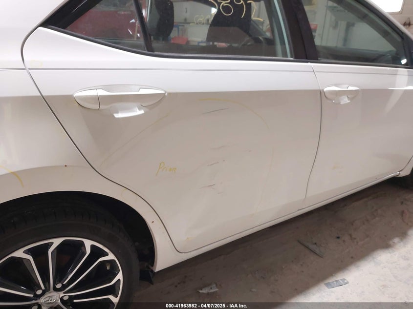 2015 TOYOTA COROLLA S PLUS - 5YFBURHE6FP235857
