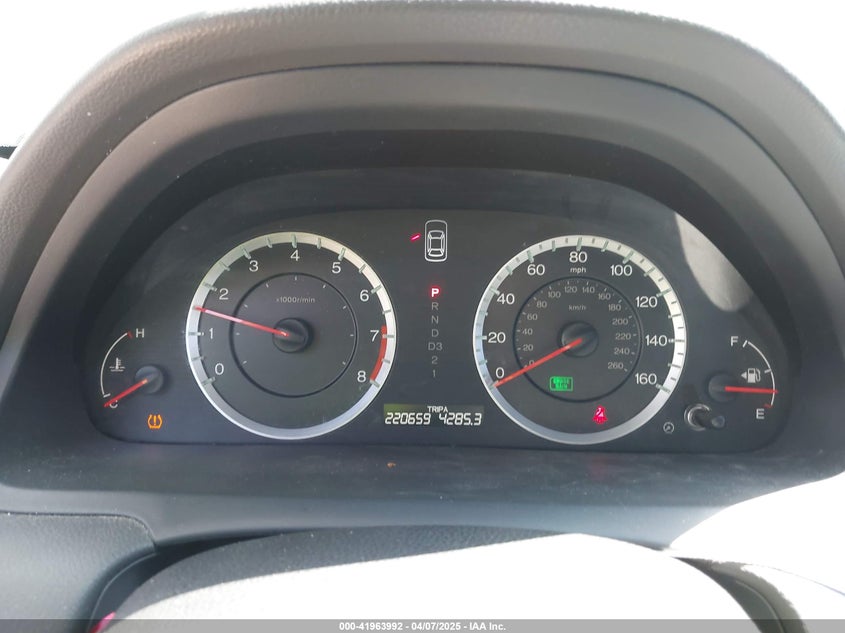 2010 HONDA ACCORD VIN: 1HGCP2F37AA036545