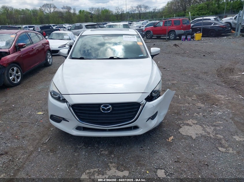 2018 MAZDA MAZDA3 TOURING - 3MZBN1V34JM241414