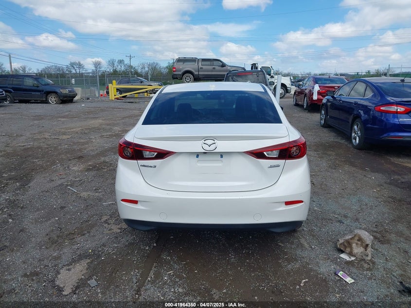 2018 MAZDA MAZDA3 TOURING - 3MZBN1V34JM241414