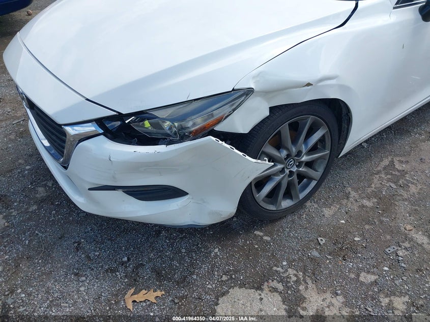 2018 MAZDA MAZDA3 TOURING - 3MZBN1V34JM241414