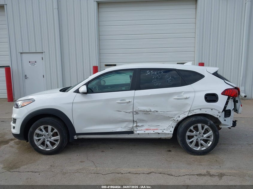 2019 HYUNDAI TUCSON SE - KM8J2CA42KU059852