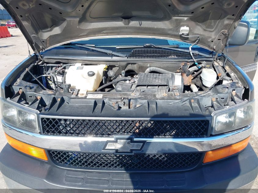 2004 Chevrolet Express VIN: 1GBFG15T341149179 Lot: 41964604