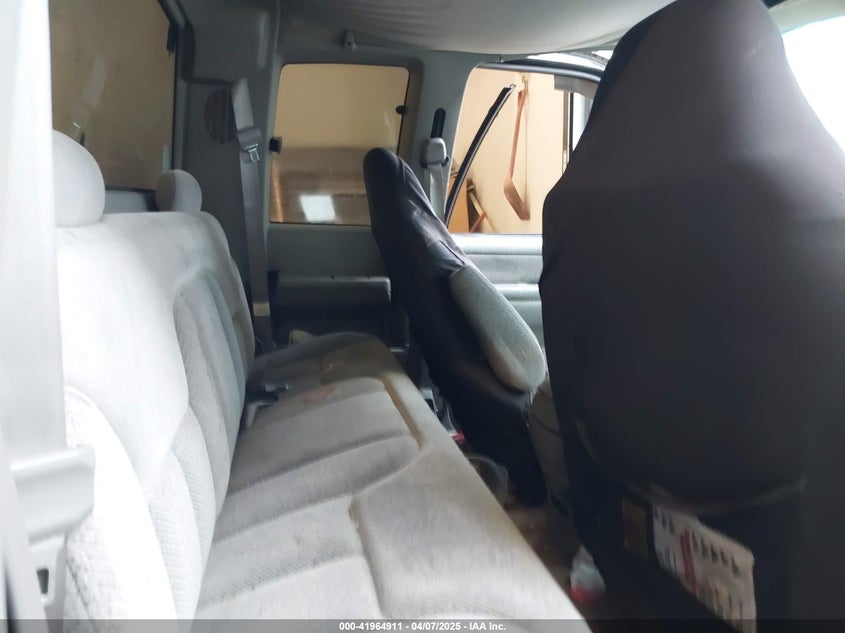 1998 Chevrolet C1500 Fleetside VIN: 2GCEC19M5W1275739 Lot: 41964911