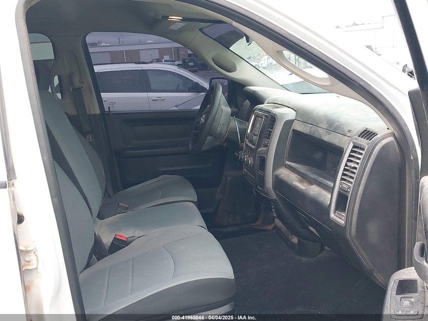 2021 RAM 1500 CLASSIC VIN: 1C6RR7FT7MS560932