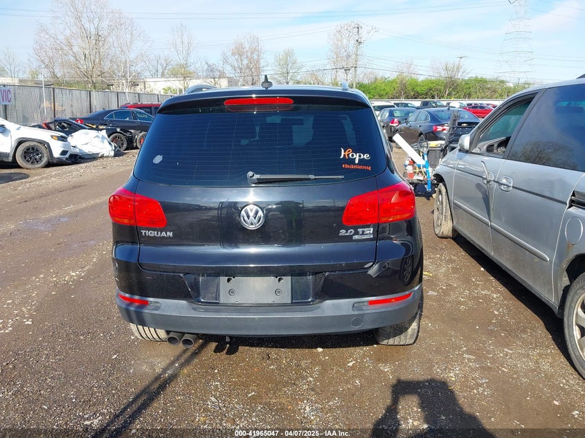 2013 VOLKSWAGEN TIGUAN SE - WVGBV7AX9DW548950