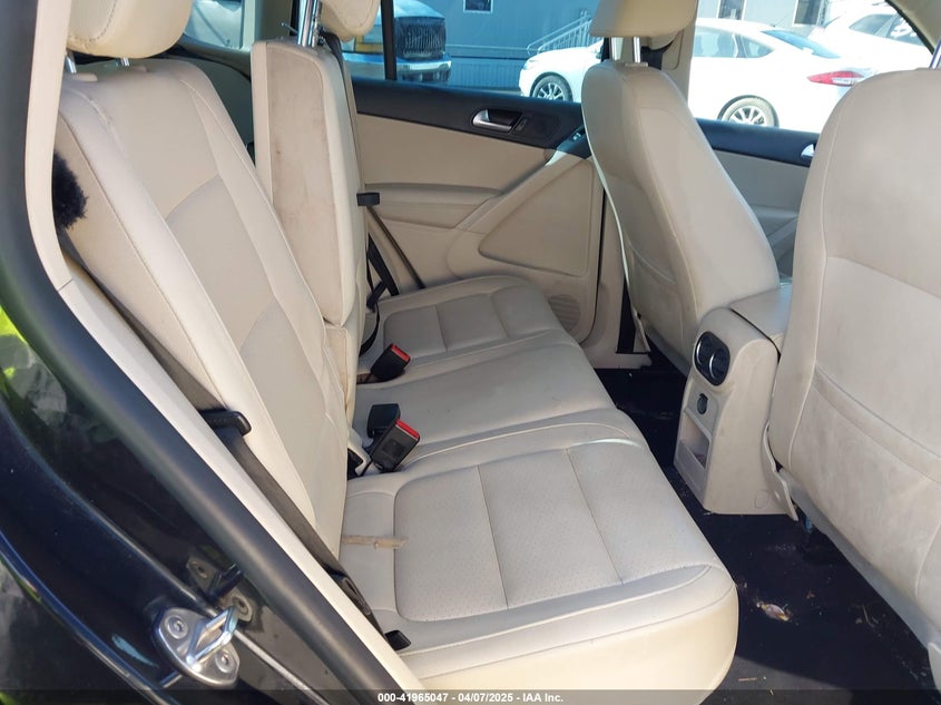 2013 VOLKSWAGEN TIGUAN SE - WVGBV7AX9DW548950