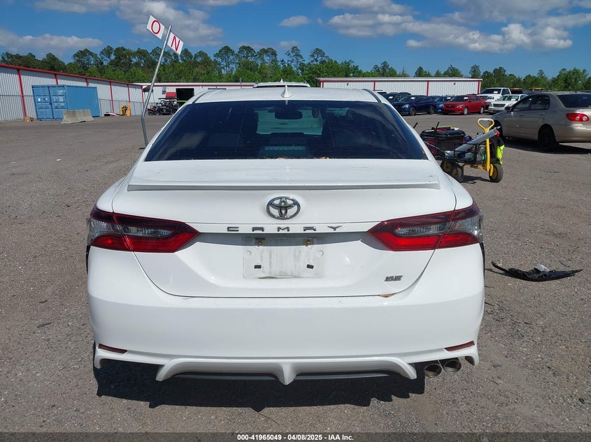 2021 TOYOTA CAMRY VIN: 4T1T11AK3MU594562