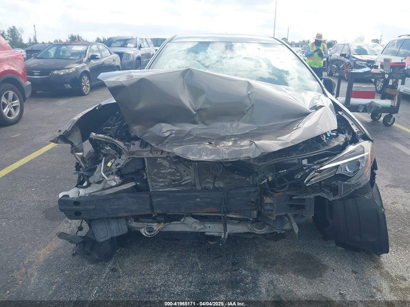 2017 TOYOTA COROLLA VIN: 2T1BURHE2HC846021