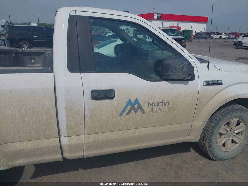 VIN 1FTMF1CB7JKD24023 2018 FORD F-150 XL