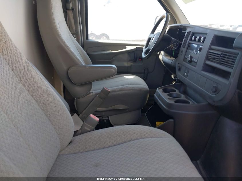 2011 Chevrolet Express Cutaway Work Van VIN: 1GB0G2CG9B1130599 Lot: 41965317