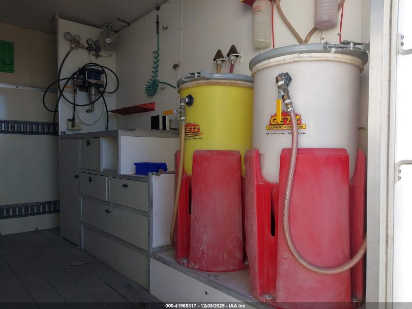 2011 Chevrolet Express Cutaway Work Van VIN: 1GB0G2CG9B1130599 Lot: 41965317