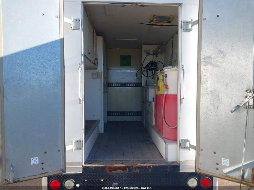 2011 Chevrolet Express Cutaway Work Van VIN: 1GB0G2CG9B1130599 Lot: 41965317