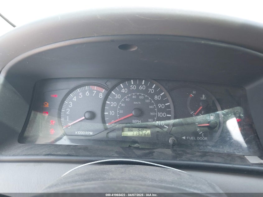 2007 TOYOTA COROLLA VIN: JTDBR32E470100217