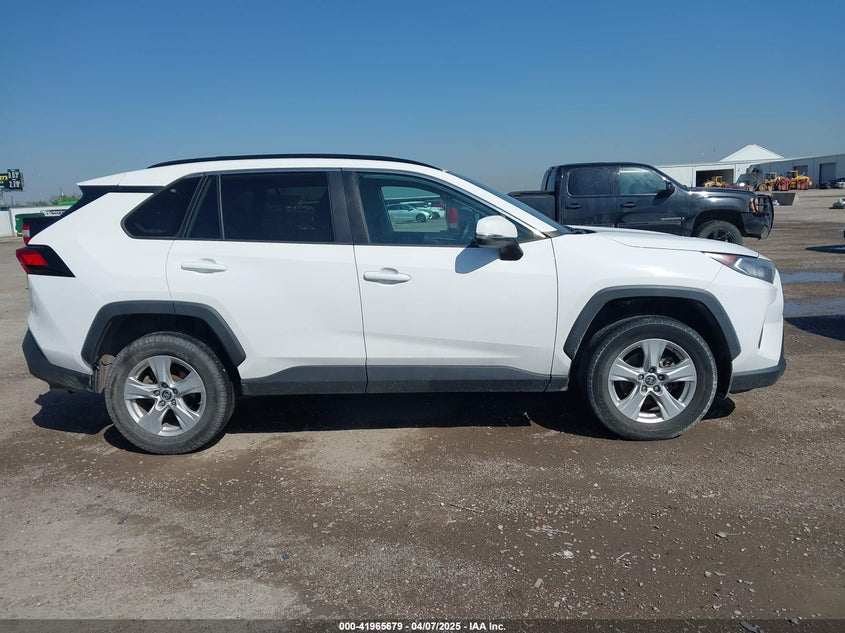 2019 TOYOTA RAV4 VIN: 2T3W1RFV9KC005888