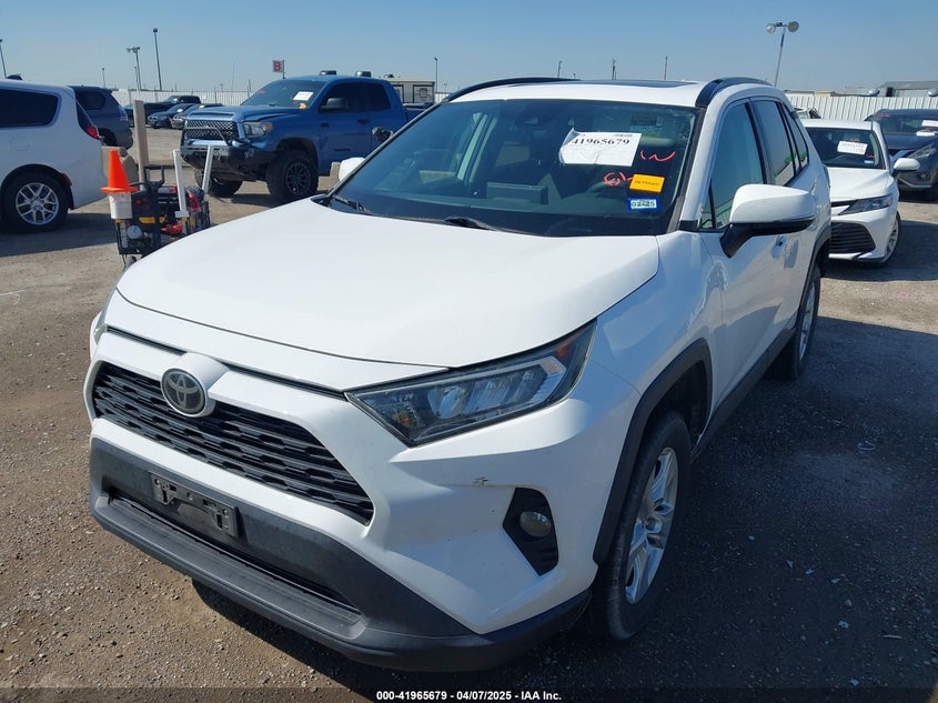 2019 TOYOTA RAV4 VIN: 2T3W1RFV9KC005888