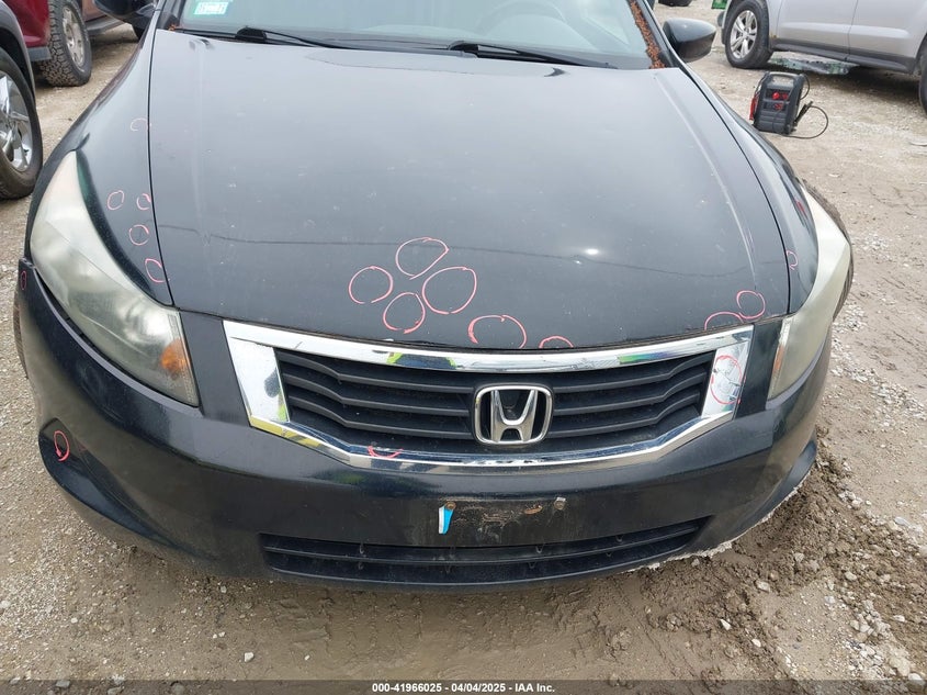 2009 HONDA ACCORD VIN: 1HGCP26809A033817