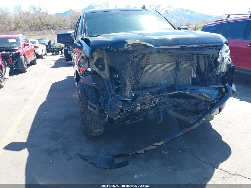 2023 CHEVROLET SILVERADO VIN: 2GCUDEED3P1129833