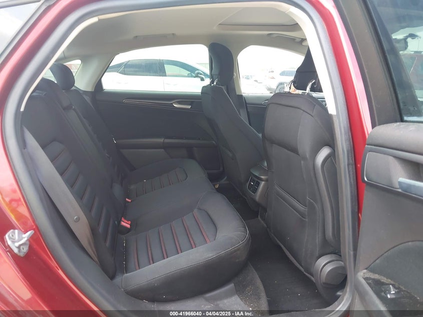 2014 FORD FUSION VIN: 3FA6P0HDXER194305