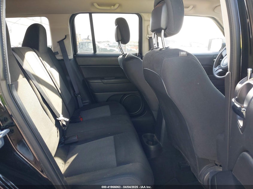 2015 JEEP PATRIOT VIN: 1C4NJRBB1FD357579