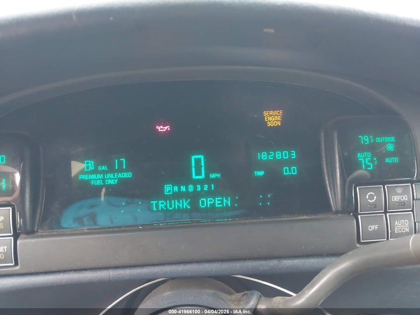 1998 Cadillac Deville Standard VIN: 1G6KD54Y9WU742735 Lot: 41966100