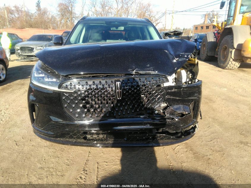 2025 Lincoln Aviator - 5LM5J7XC6SGL10216