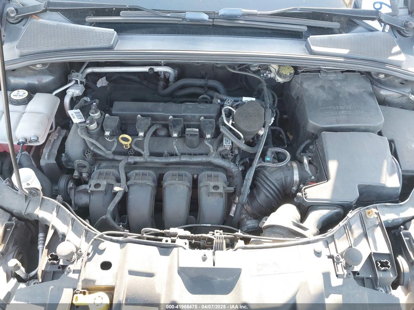 2015 FORD FOCUS VIN: 1FADP3F22FL306055