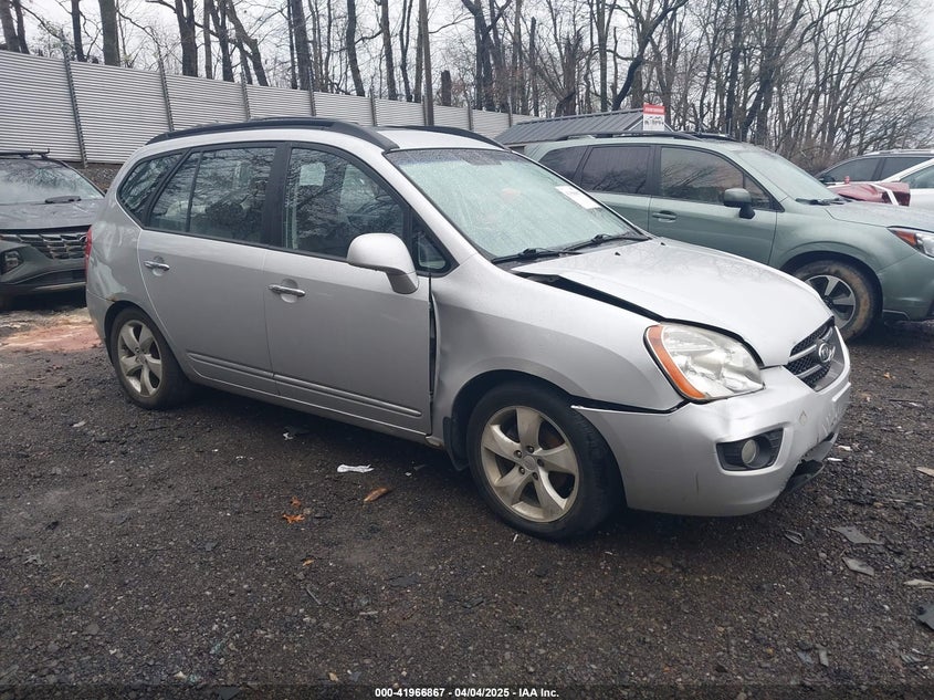 2008 KIA RONDO