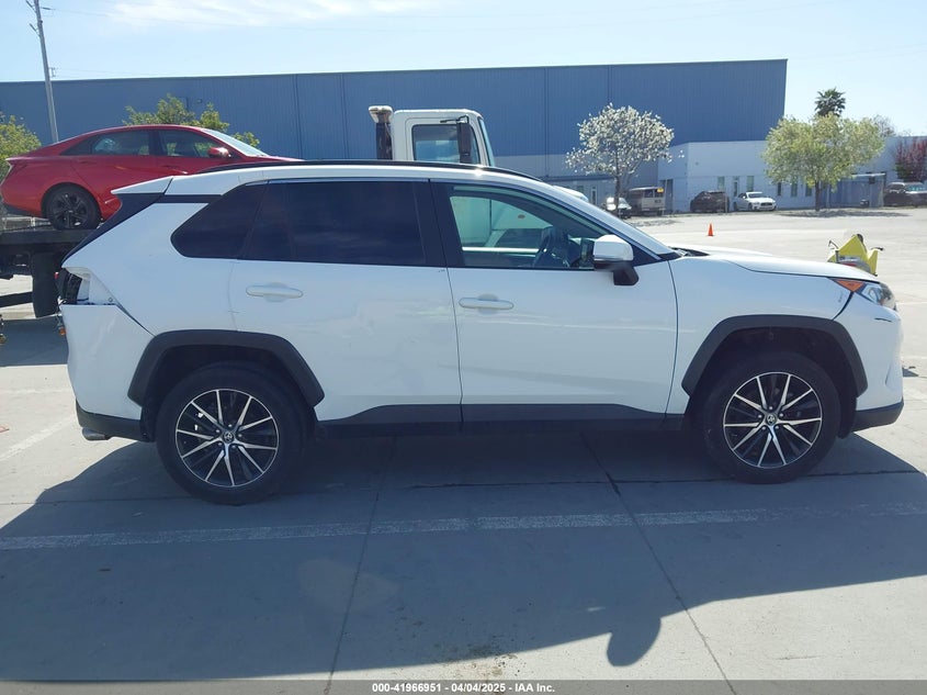 2020 TOYOTA RAV4 XLE - 2T3W1RFV7LW058797