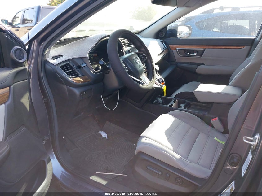 2017 HONDA CR-V VIN: 7FARW1H5XHE028630