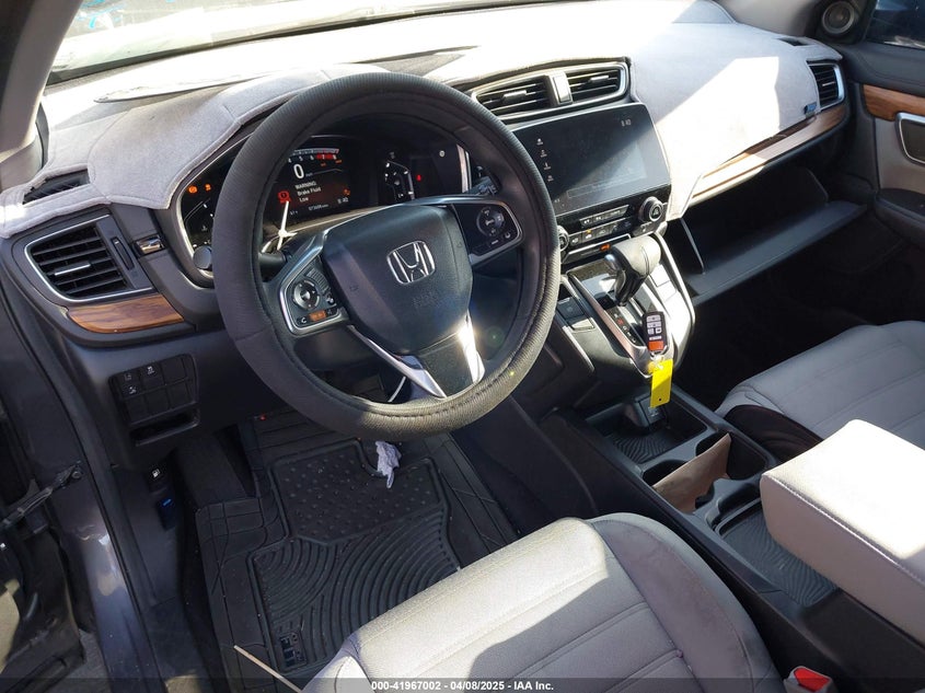 2017 HONDA CR-V VIN: 7FARW1H5XHE028630