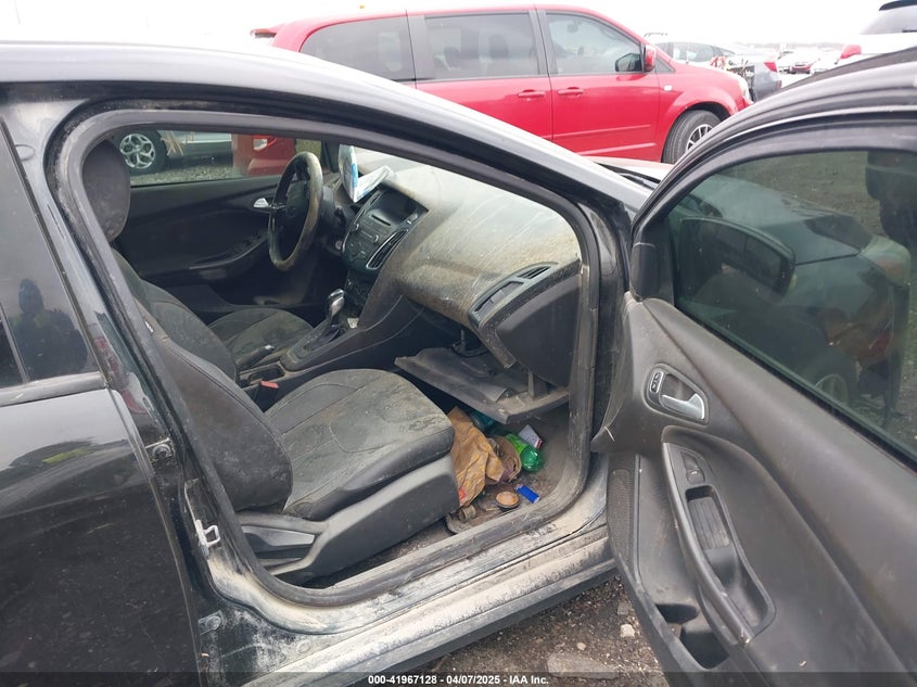 2015 FORD FOCUS VIN: 1FADP3K24FL302773