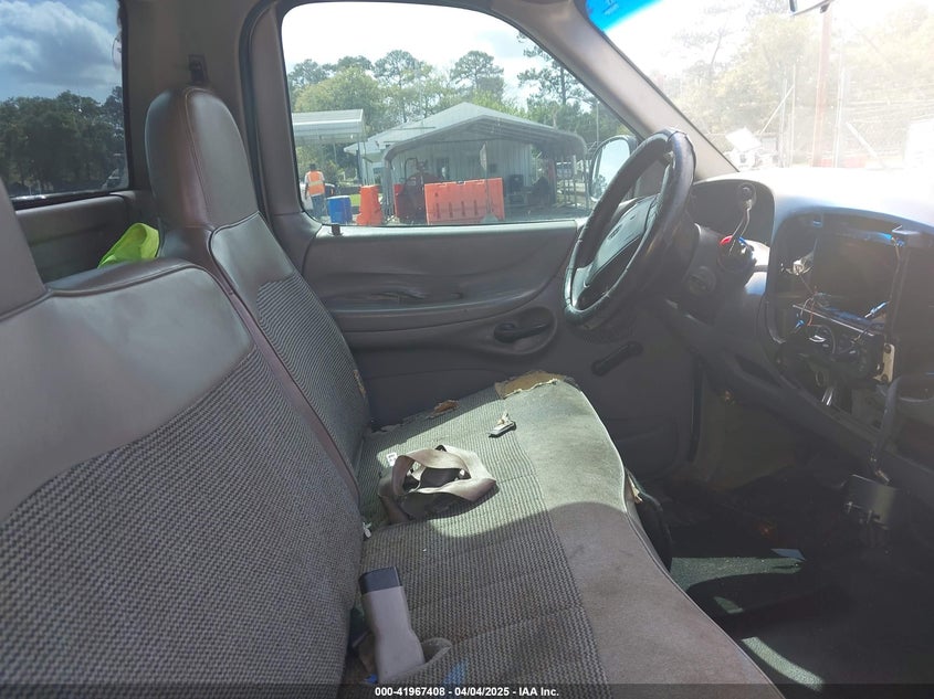 1998 Ford F-150 Lariat/Standard/Xl/Xlt