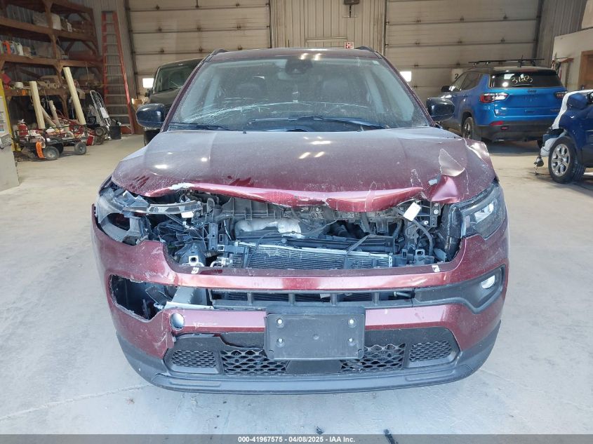 2022 Jeep Compass Latitude Lux 4X4 VIN: 3C4NJDFBXNT135659 Lot: 41967575