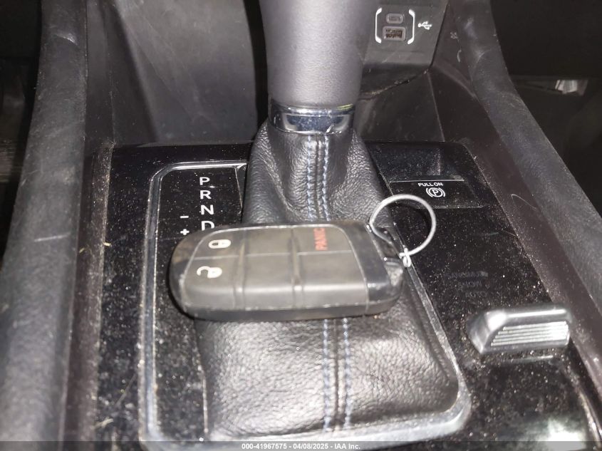 2022 Jeep Compass Latitude Lux 4X4 VIN: 3C4NJDFBXNT135659 Lot: 41967575