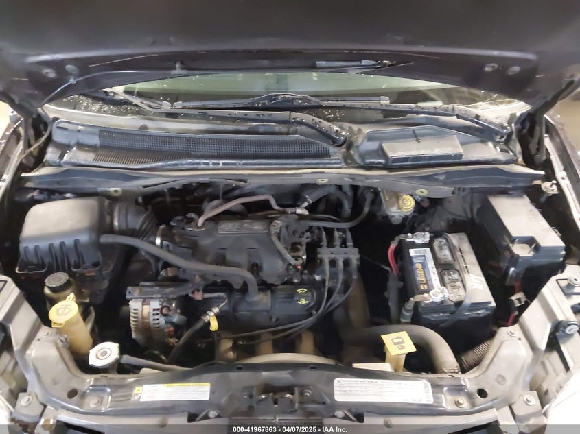 2010 CHRYSLER TOWN & COUNTRY VIN: 2A4RR5D12AR299120