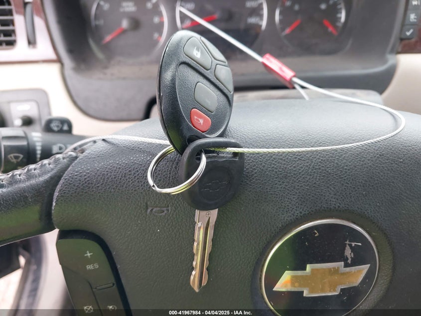 2011 CHEVROLET IMPALA VIN: 2G1WG5EK5B1137190