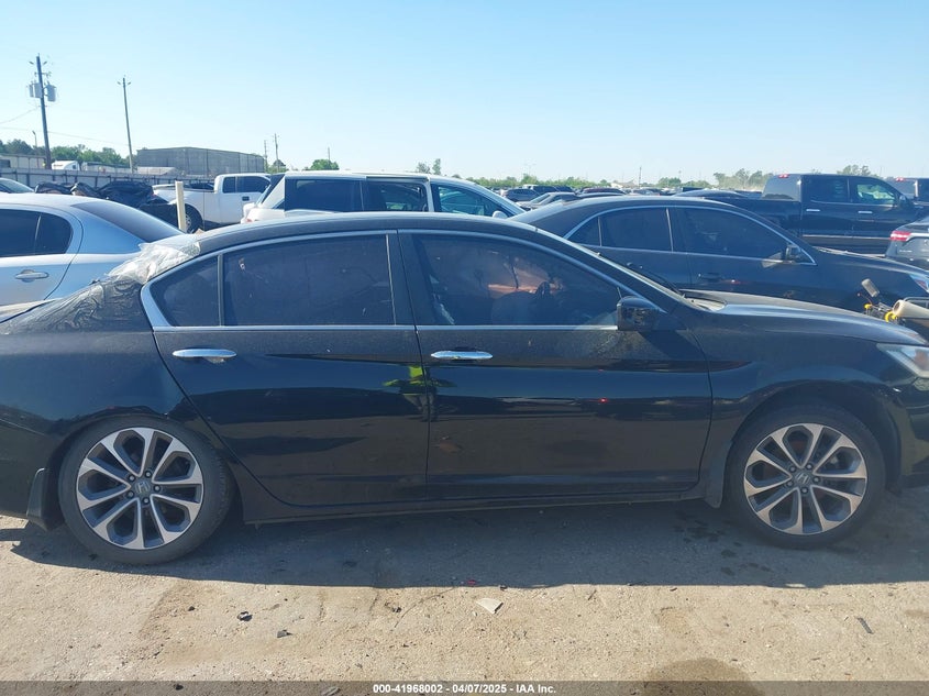 2015 HONDA ACCORD VIN: 1HGCR2F51FA075358