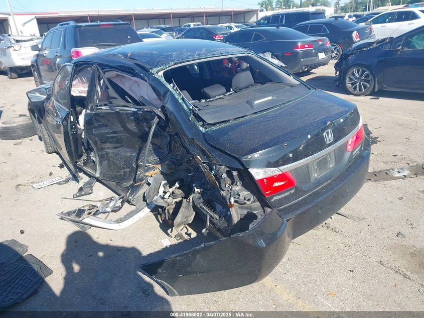 2015 HONDA ACCORD VIN: 1HGCR2F51FA075358