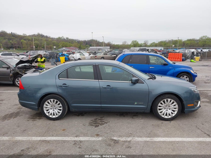 2012 FORD FUSION HYBRID VIN: 3FADP0L39CR177630