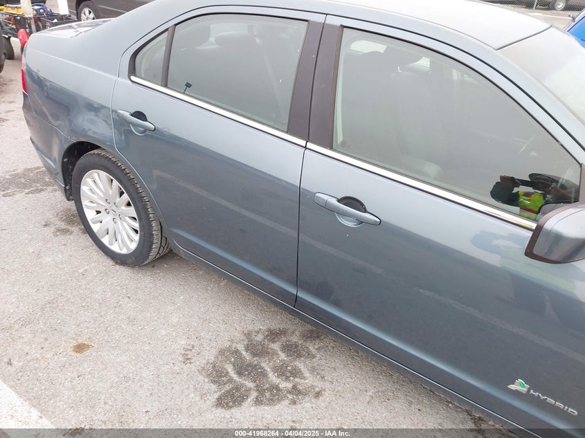 2012 FORD FUSION HYBRID VIN: 3FADP0L39CR177630