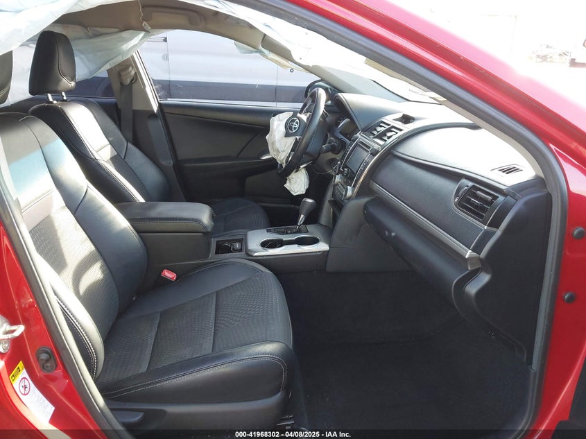 2014 TOYOTA CAMRY SE - 4T1BF1FK9EU800183