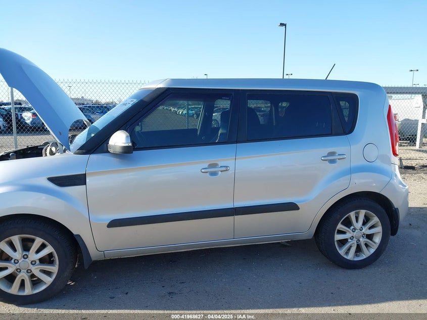 2013 Kia Soul + VIN: KNDJT2A69D7545671 Lot: 41968627