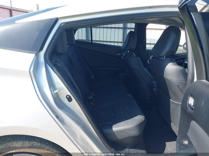 2016 TOYOTA PRIUS VIN: JTDKARFU1G3006077