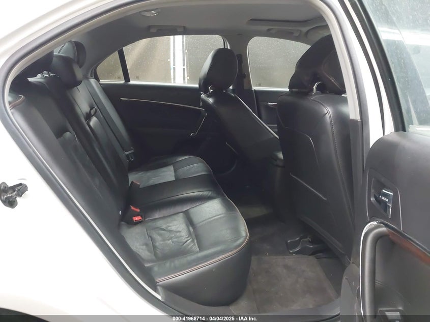 2012 LINCOLN MKZ HYBRID VIN: 3LNDL2L39CR819759