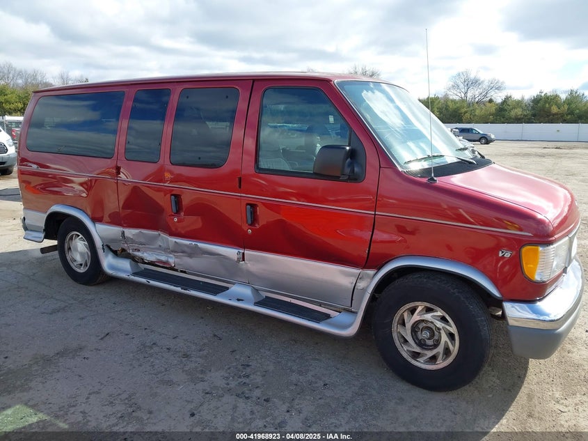 1999 Ford E-150 Xl/Xlt VIN: 1FMRE11L1XHA05657 Lot: 41968923