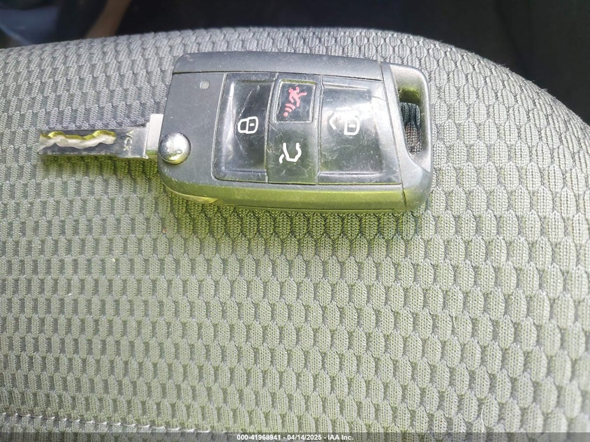 2019 VOLKSWAGEN GOLF 1.4T S/1.4T SE - 3VWG57AU7KM013321