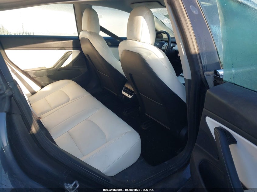 2018 TESLA MODEL 3 LONG RANGE/PERFORMANCE - 5YJ3E1EB0JF170215