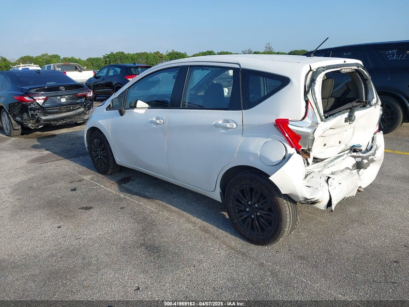 2015 NISSAN VERSA NOTE VIN: 3N1CE2CP7FL421151